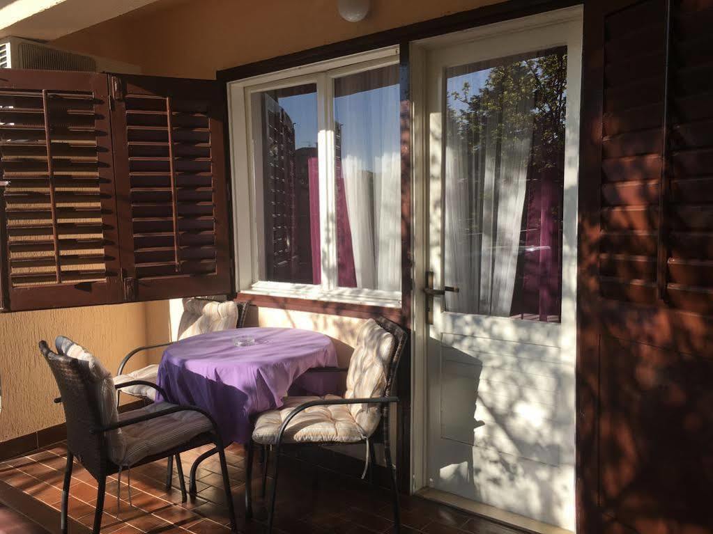 Apartments Maria أوماغ المظهر الخارجي الصورة